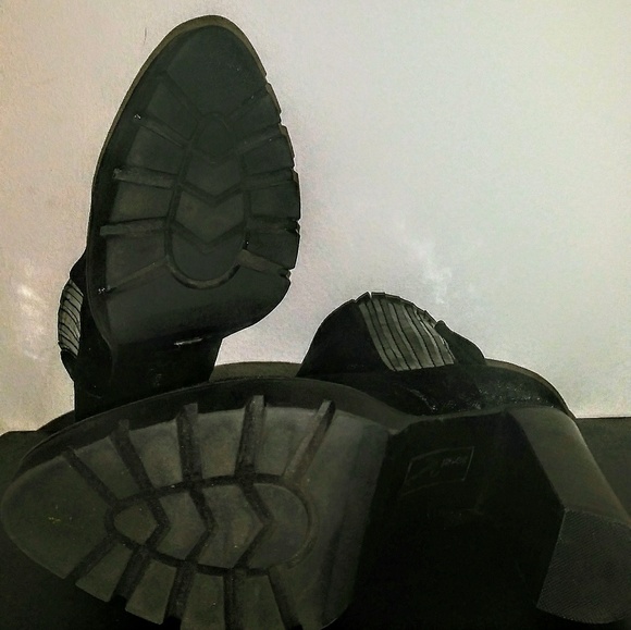 Report Signature - Picture 5 of 6